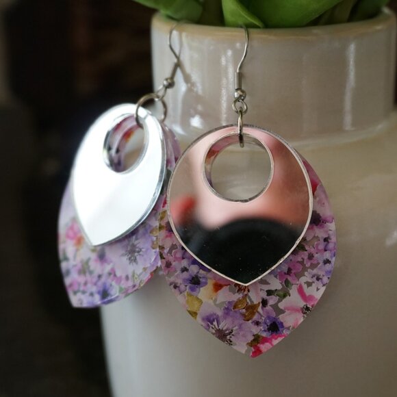 Layered Floral Acrylic Earrings – Mirrored Top Dangle Earrings – Statement - Picture 10 of 11